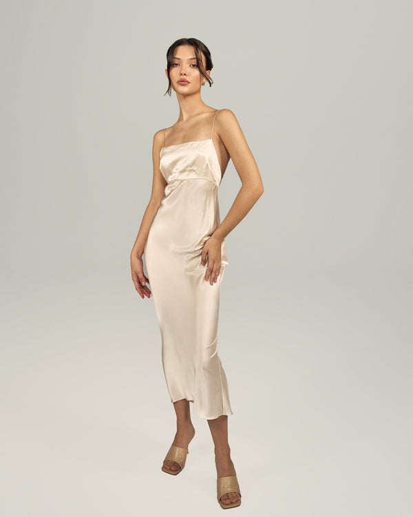 NUDE 01